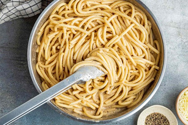 10-minute butter pasta