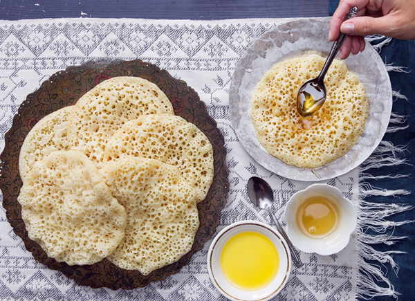 1,000-hole crêpes (Baghrir)