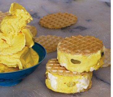 1001 Nights chewy saffron ice cream