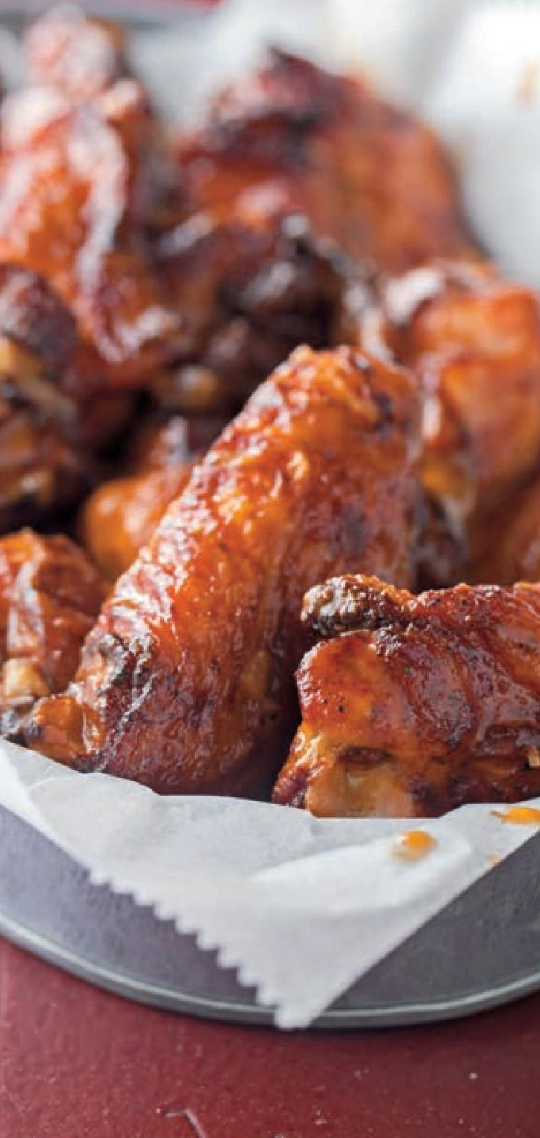 12 Bones smoky chicken wings