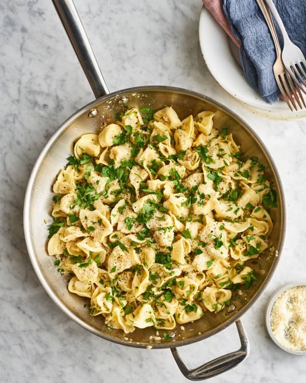 15-minute garlic-butter tortellini