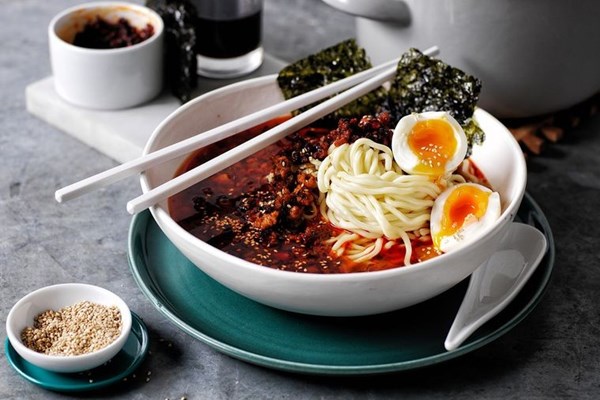 15-minute pork ramen