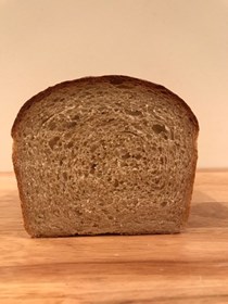 18.5% pane nero flour no knead bread