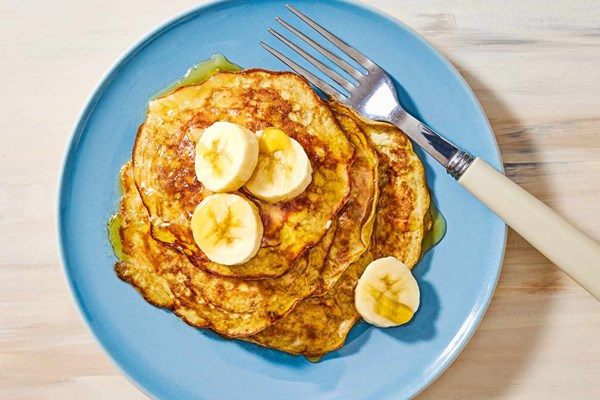 2-ingredient banana pancakes