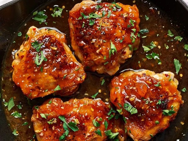2-ingredient glazed chicken 