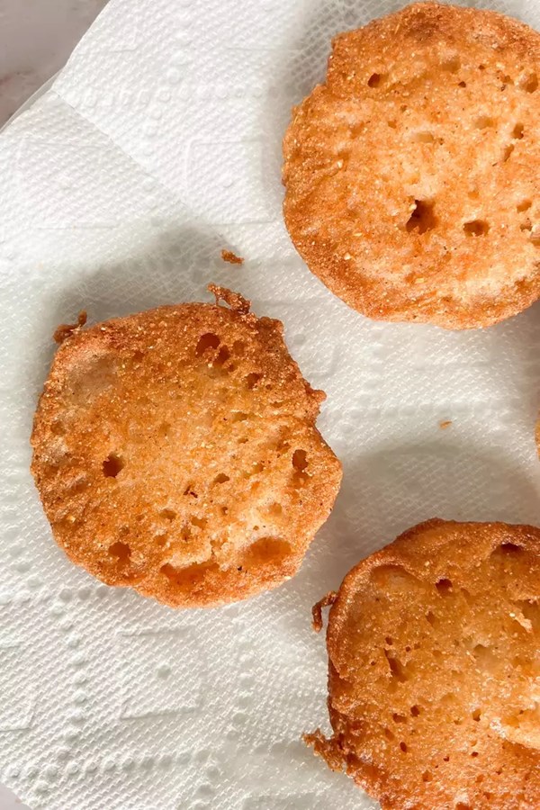 2-ingredient hot water cornbread