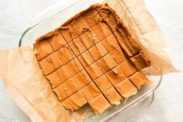 2-ingredient peanut butter fudge