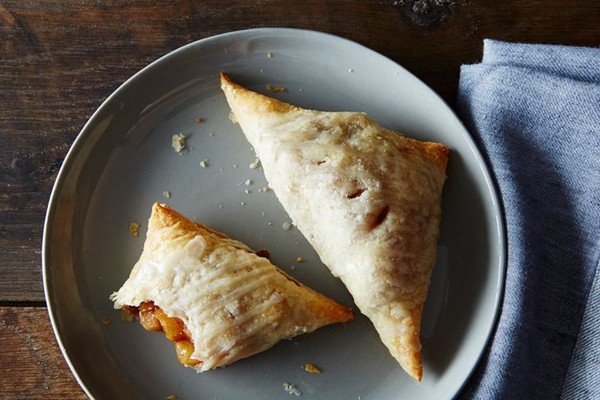 20 minute apple turnovers