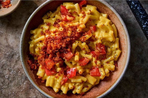 20-minutes vegan macaroni cheese