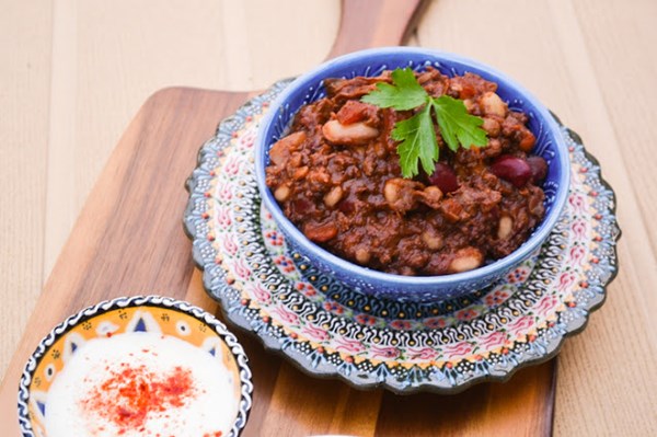 3 bean chocolate chilli