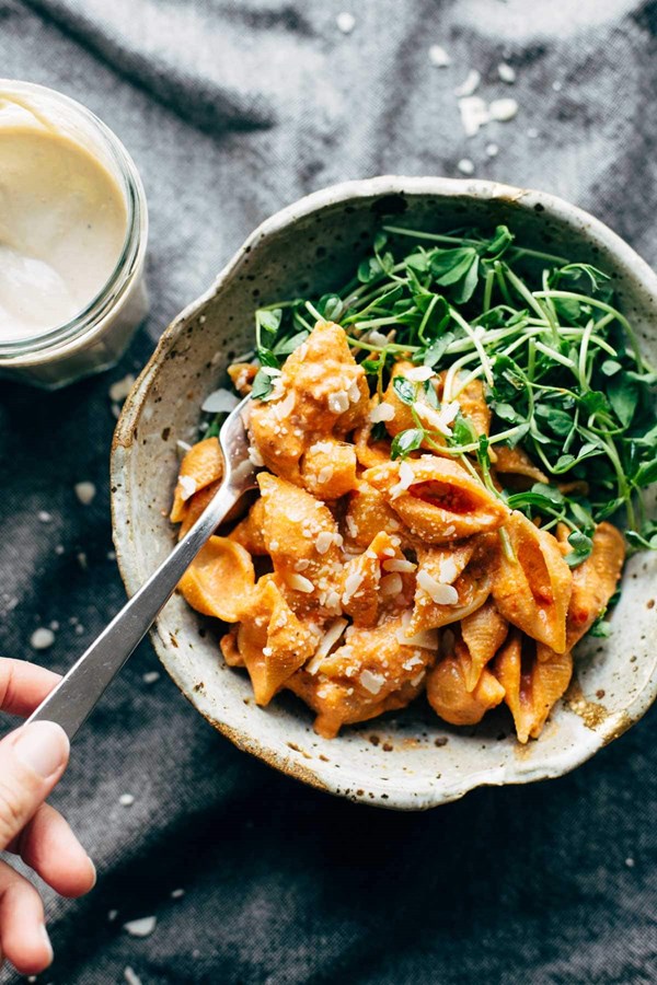 3 ingredient creamy tomato shells