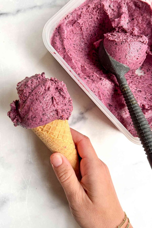 3-ingredient frozen yogurt