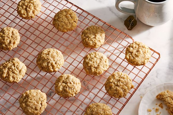 3-ingredient oatmeal cookies