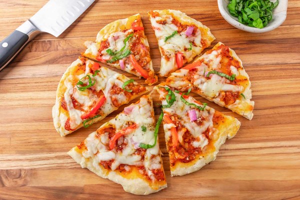 3-ingredient pizza dough
