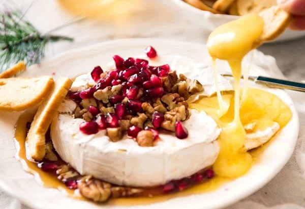3 minute melty festive Brie