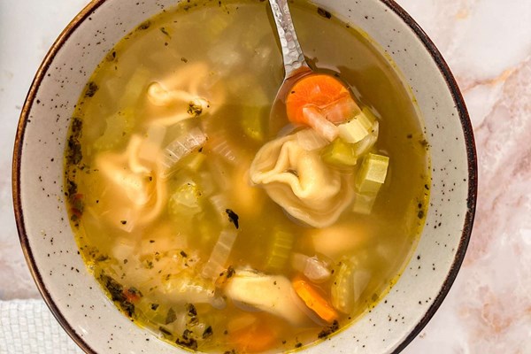 30-minute tortellini soup