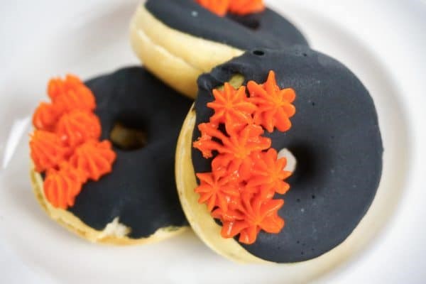 30-minute vegan donuts