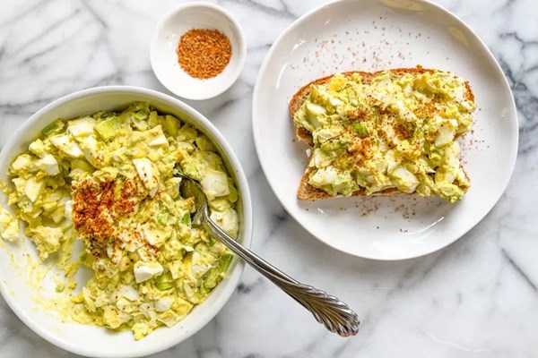 4-ingredient egg salad