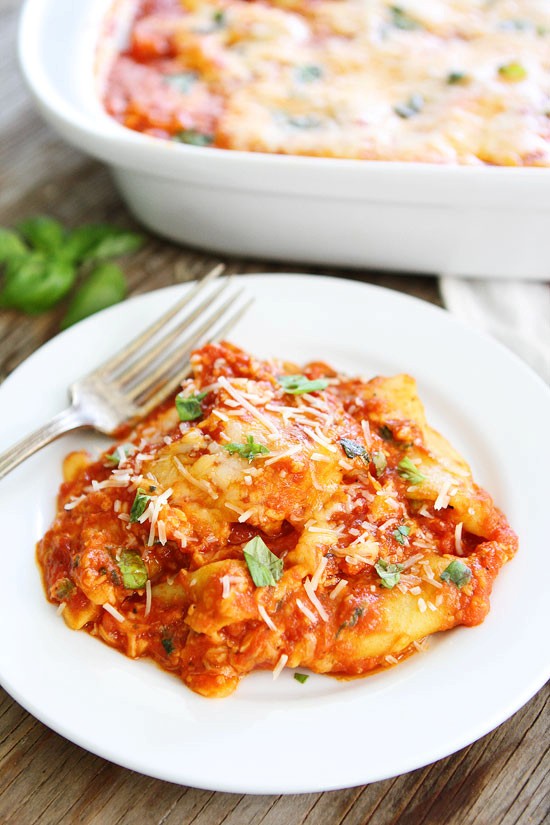 4-ingredient ravioli lasagna