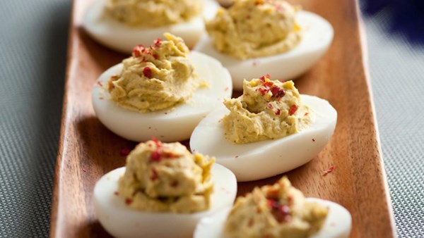 4-pepper deviled eggs