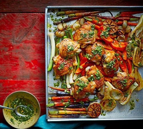 5-a-day chicken with kale & pistachio pesto
