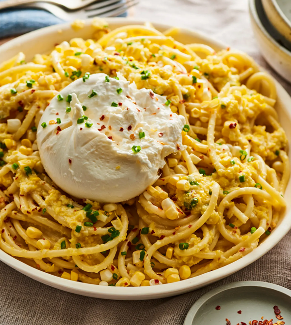 5-ingredient creamy corn bucatini with burrata