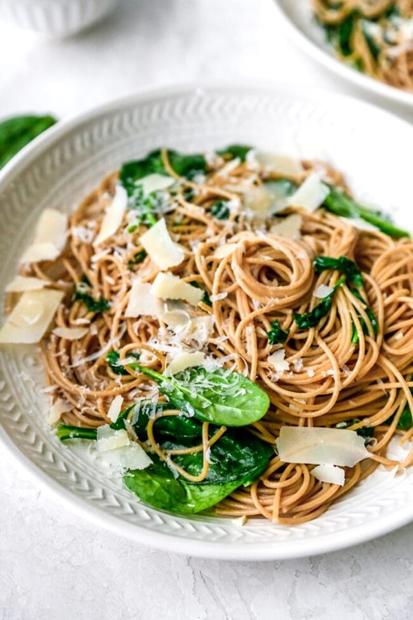 5-ingredient spinach Parmesan pasta