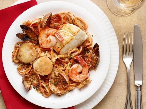 7 fishes fra diavolo pasta 