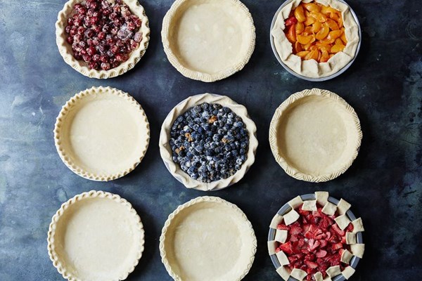 9 ways to snazzy up your pie edges