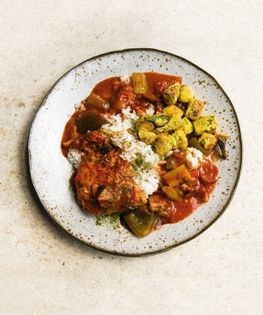 A chicken gumbo