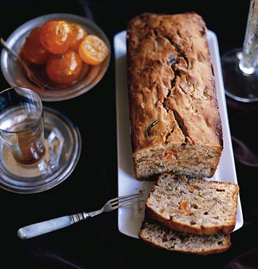 A fruitcake to love