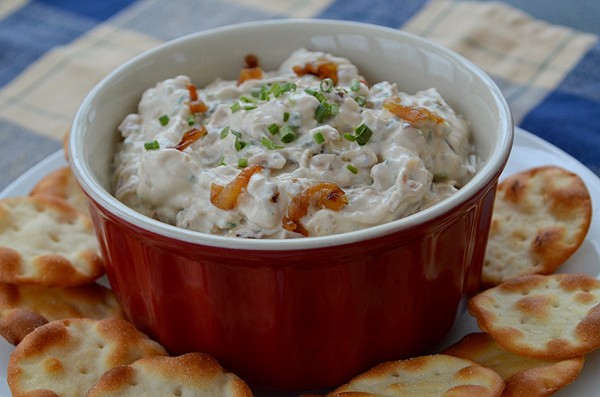 A lighter French onion dip