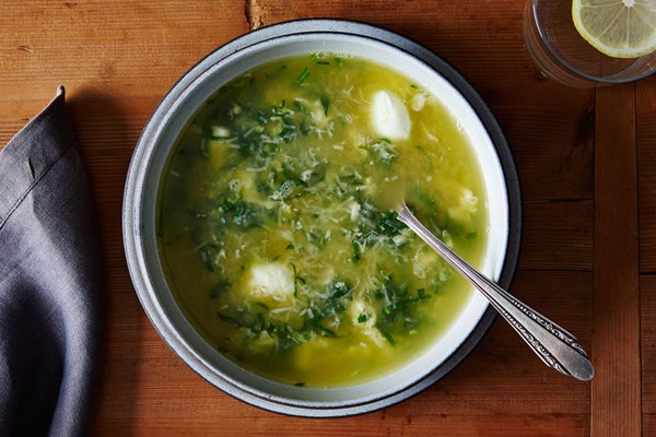 A lighter spinach and Parmesan egg drop soup