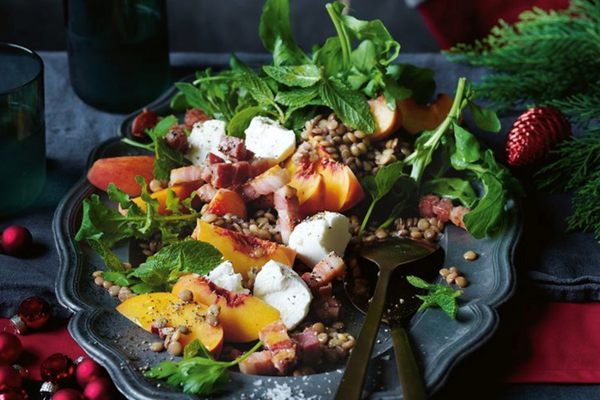 A little salad of peaches, pancetta, lentils and herbs