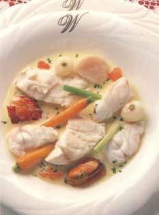 A little ‘stew’ of fish and shellfish with young vegetables in a herb-flavoured stock with cream