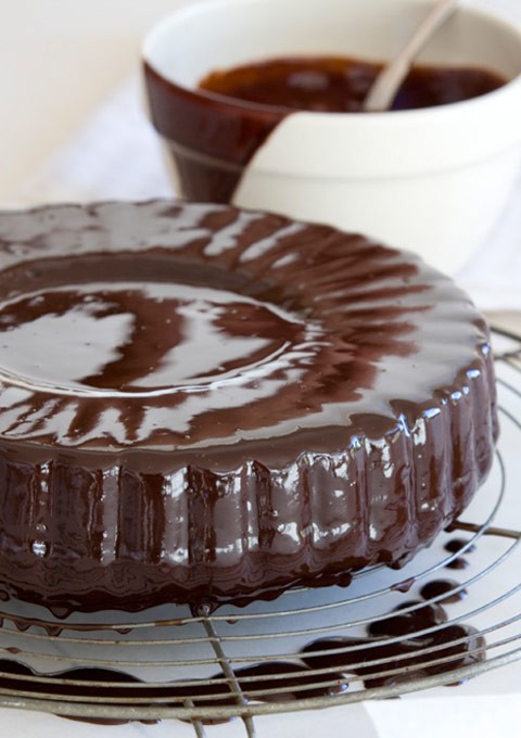 A lovely chocolate and pecan cake