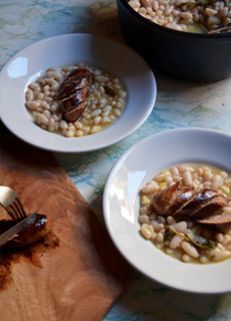 A pan of white beans