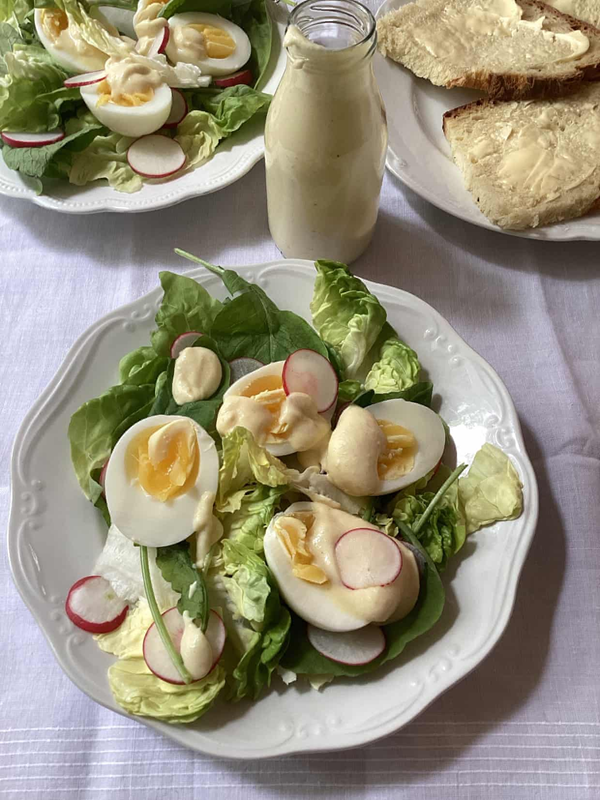 A retro lettuce, radish, egg and salad cream