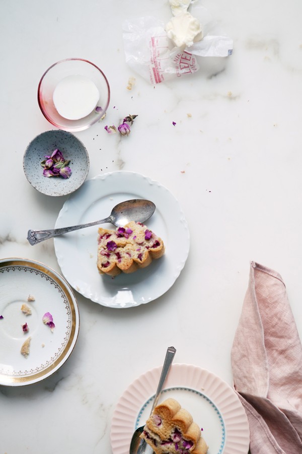 A rhubarb and rose cake