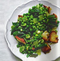 A salad of peas, beans and bread