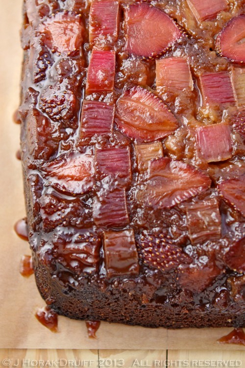 A spiced strawberry & rhubarb upside-down cake to celebrate 9 years of blogging