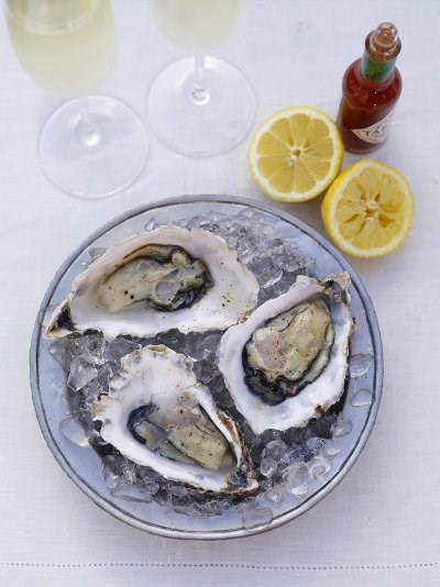 A taster of oysters served the old-fashioned way