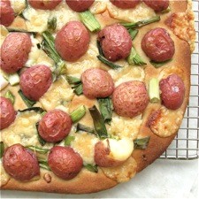 A tasty whole-grain pizza crust
