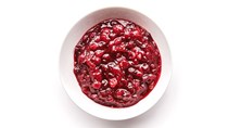 A very easy cranberry sauce