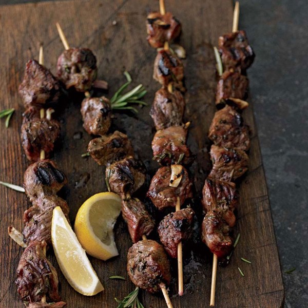 Abruzzese-style lamb skewers (Arrosticini)