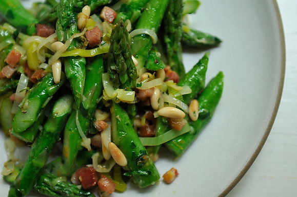 Absurdly addictive asparagus