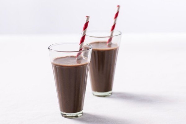 Acai, apple and carrot smoothie