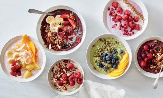 Açai smoothie bowl