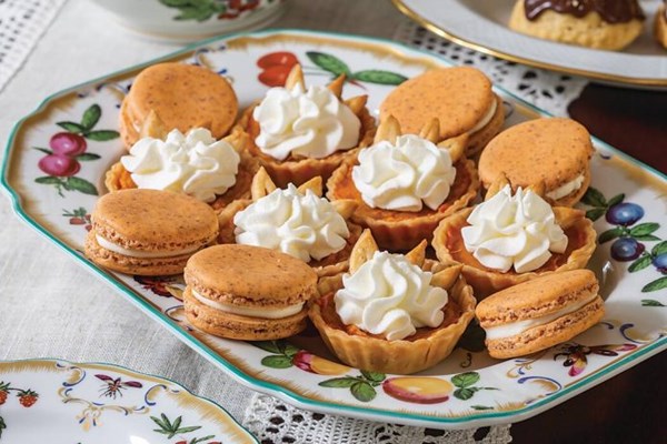 Acorn squash tartlets [sweetened whipped cream]