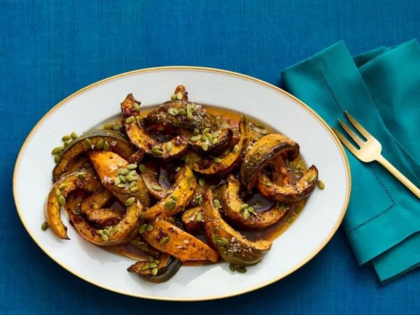 Acorn squash with chipotle vinaigrette 